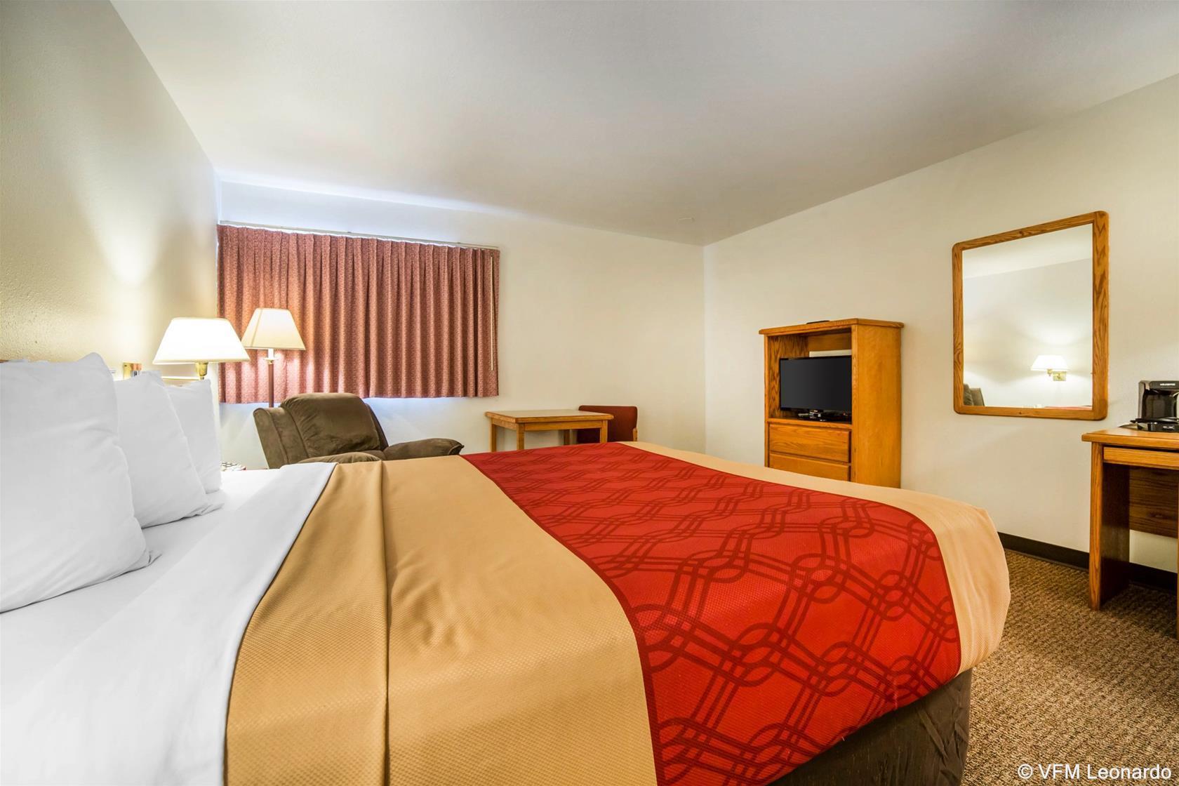 Baymont By Wyndham Missoula Villa Bagian luar foto
